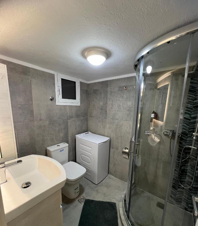 Serres City Center Modern Apartment ภายนอก รูปภาพ